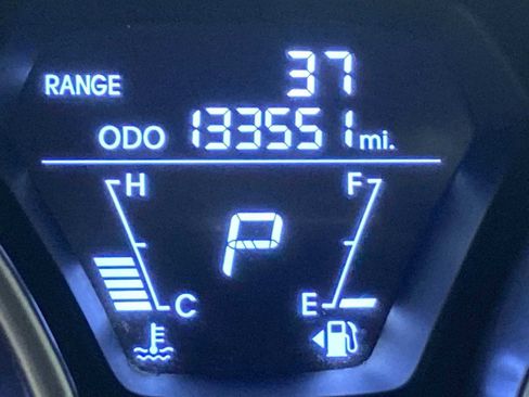 Used 2013 Hyundai Elantra Limited w/ Technology Pkg image 18