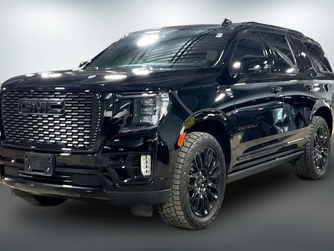 Used 2024 GMC Yukon Denali Ultimate AWD/4WD image 2