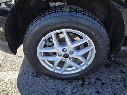Certified 2024 Ford Edge SEL w/ Convenience Package AWD/4WD image 44
