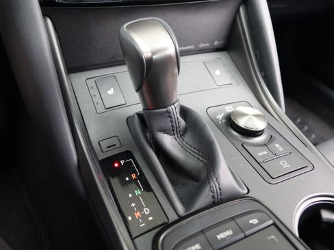 Used 2024 Lexus IS 350 F Sport RWD image 28
