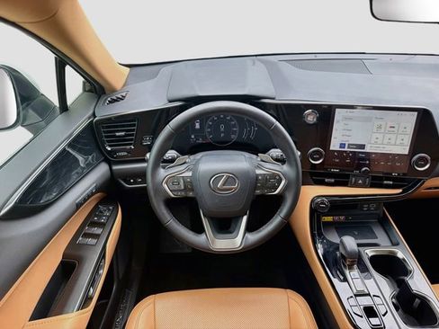 Used 2024 Lexus NX 350 AWD image 17