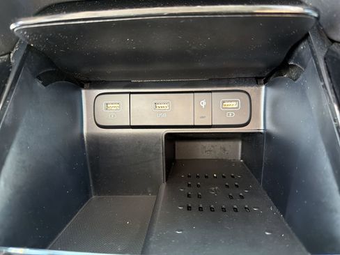 Used 2023 Kia Sorento SX Prestige image 30