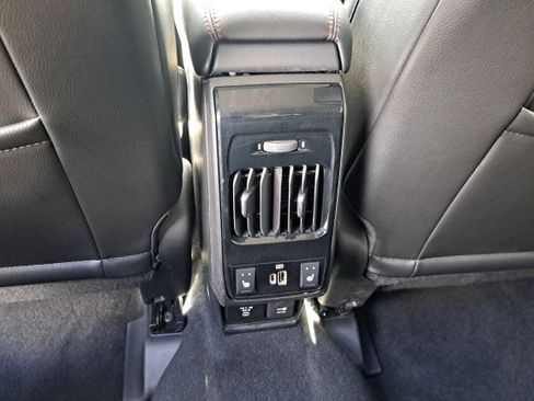 Used 2022 Jeep Compass Trailhawk w/ Trailhawk Elite Group image 13