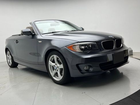 Used 2013 BMW 128i Convertible RWD image 3