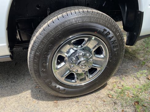 New 2025 RAM 3500 Tradesman image 46