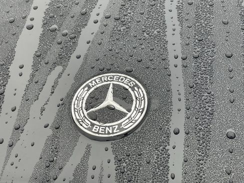 Used 2023 Mercedes-Benz GLA 250 4MATIC image 9