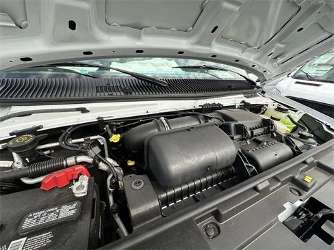 New 2024 Ford E-450 and Econoline 450 Super Duty w/ Power Windows & Locks Group image 53