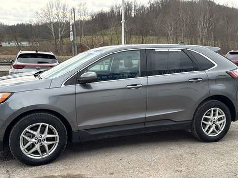 Used 2022 Ford Edge SEL AWD/4WD image 10