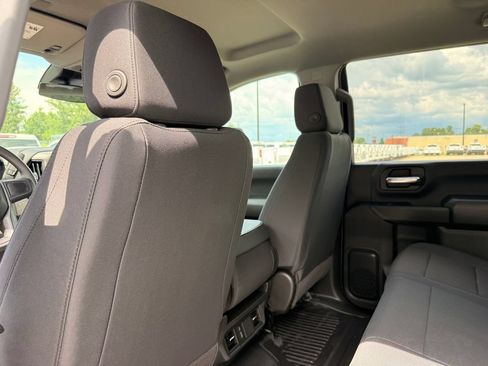 New 2026 GMC Sierra 2500 Pro w/ Convenience Package RWD image 25