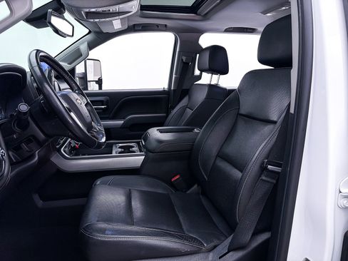 Used 2019 Chevrolet Silverado 2500 LTZ w/ Duramax Plus Package AWD/4WD image 22