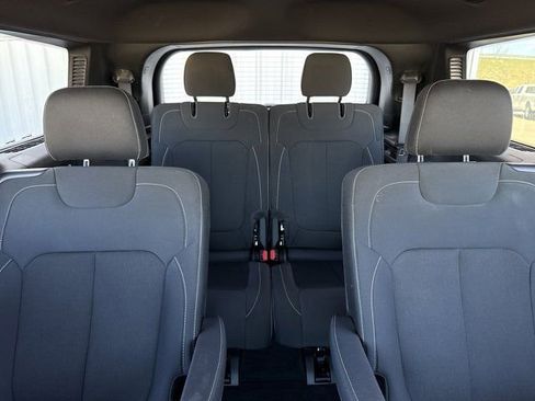 Used 2024 Jeep Grand Cherokee L Laredo w/ Luxury Tech Group I image 19