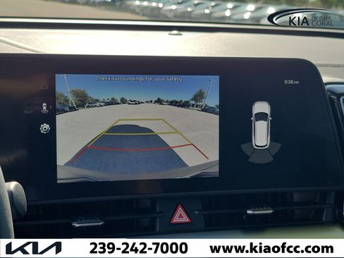 Certified 2025 Kia Sportage EX w/ Premium Package FWD image 28