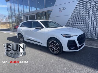 New 2025 Audi SQ5 Prestige