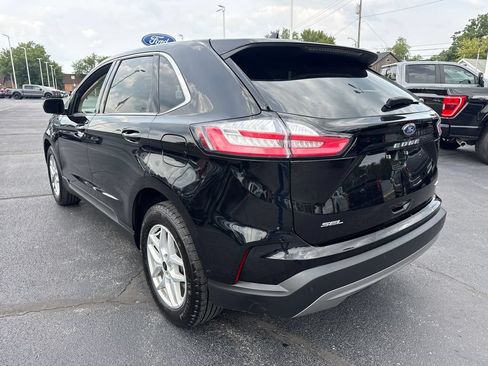 Used 2024 Ford Edge SEL w/ Convenience Package AWD/4WD image 9