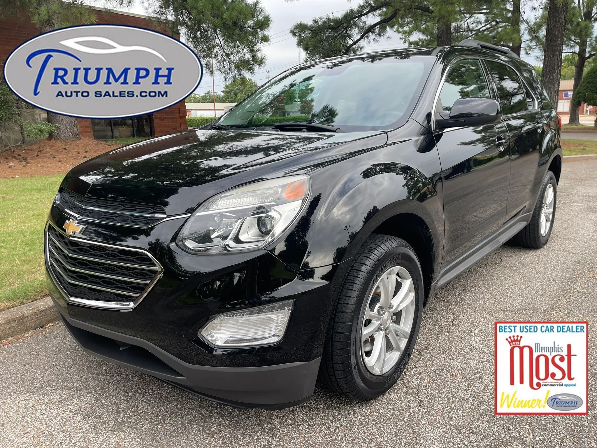 Used 2017 Chevrolet Equinox LT FWD image 1