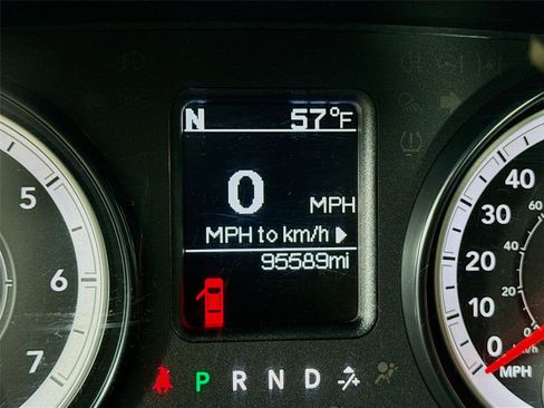 Used 2016 RAM 1500 Express image 13