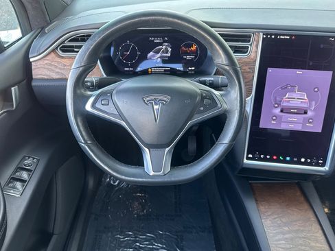 Used 2017 Tesla Model X 100D image 26