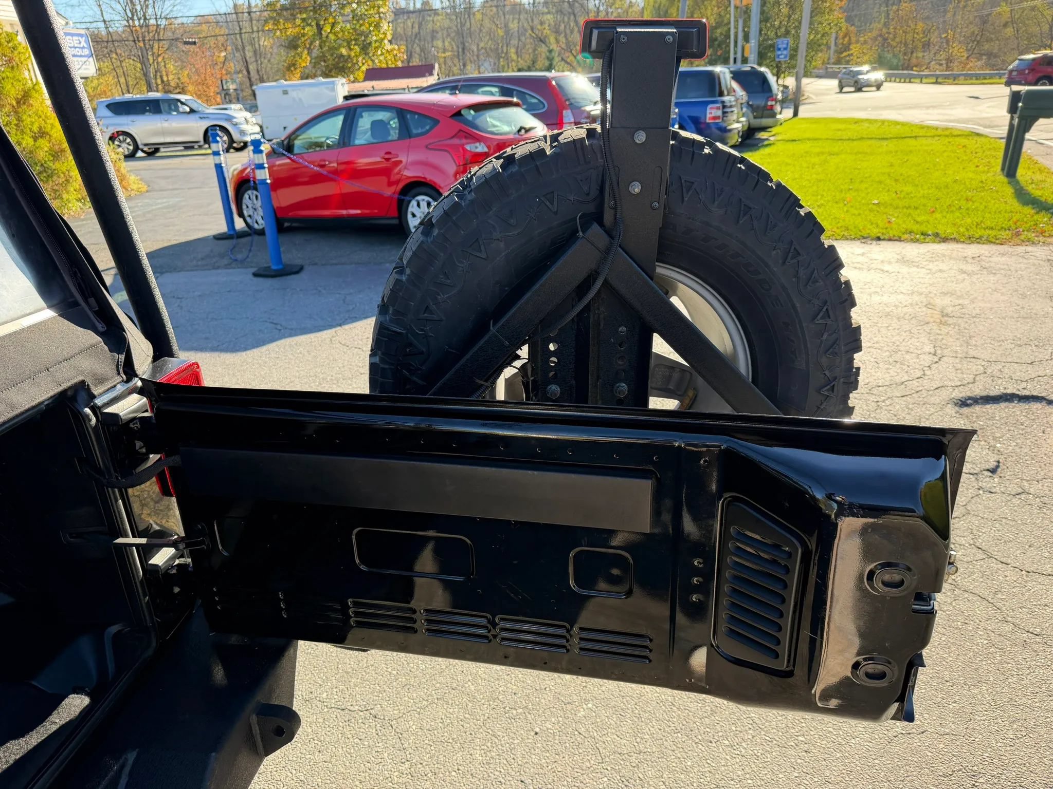 Used 2014 Jeep Wrangler Sport w/ Connectivity Group AWD/4WD image 26