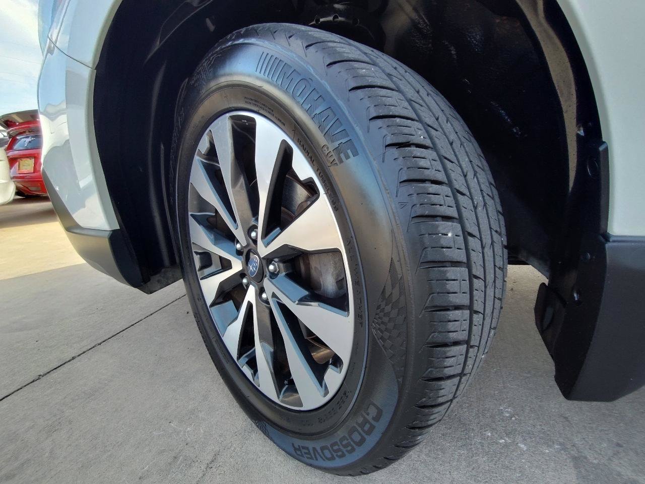 Used 2017 Subaru Outback 2.5i Limited AWD/4WD image 55
