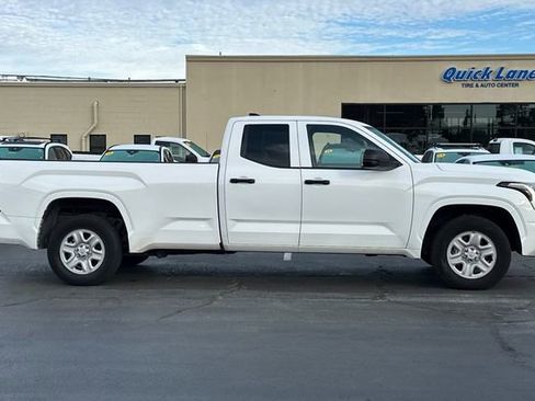 Used 2022 Toyota Tundra SR image 7