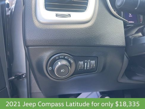 Used 2021 Jeep Compass Latitude AWD/4WD image 22
