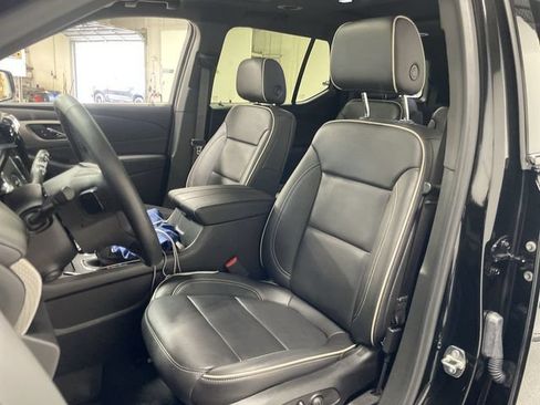 Used 2023 Chevrolet Traverse Premier w/ Redline Edition AWD/4WD image 11