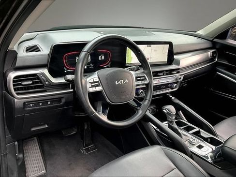 Used 2024 Kia Telluride S w/ S Sunroof Package AWD/4WD image 17