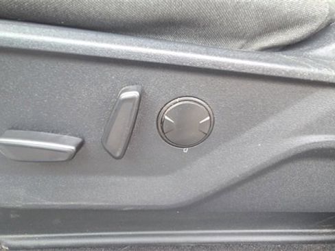 Used 2023 Ford F150 XLT w/ Equipment Group 302A High image 32