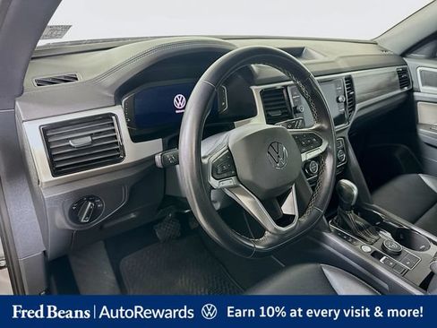 Used 2023 Volkswagen Atlas Cross Sport SE w/ Black Wheel Package AWD/4WD image 12