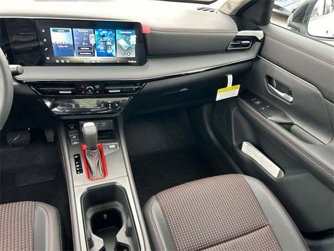 New 2026 Nissan Kicks SR w/ SR Premium Package image 15