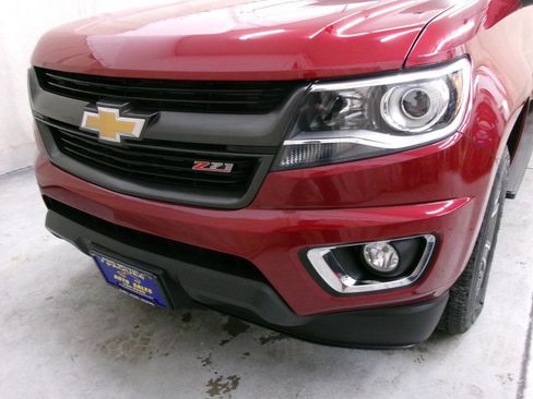 Used 2020 Chevrolet Colorado Z71 image 14