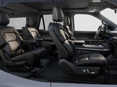 New 2025 Lincoln Navigator Reserve w/ Jet Appearance Package image 6