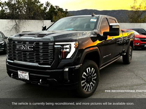 Used 2024 GMC Sierra 3500 Denali Ultimate image 7