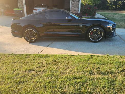 Used 2022 Ford Mustang Mach 1 RWD image 20