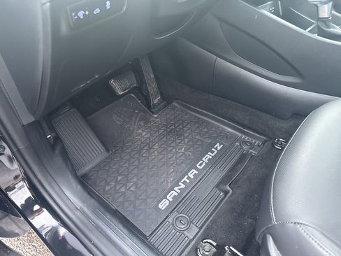 Used 2025 Hyundai Santa Cruz SEL image 19