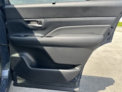 Certified 2024 Toyota Grand Highlander XLE image 19
