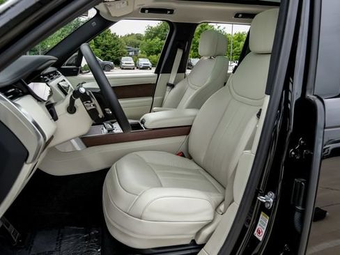 Used 2024 Land Rover Range Rover SE AWD/4WD image 42