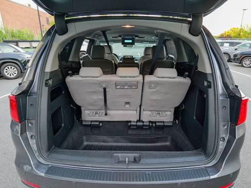 Used 2023 Honda Odyssey Touring image 58
