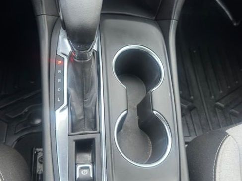 Used 2024 Chevrolet Equinox LS w/ LS Convenience Package image 13