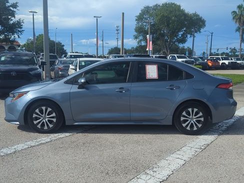 Used 2022 Toyota Corolla LE FWD image 8