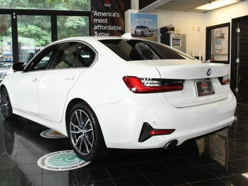 Used 2020 BMW 330i xDrive Sedan w/ Convenience Package AWD/4WD image 9
