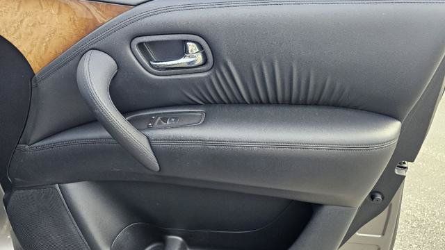 Used 2013 INFINITI QX56 4WD w/ Theater Pkg image 41