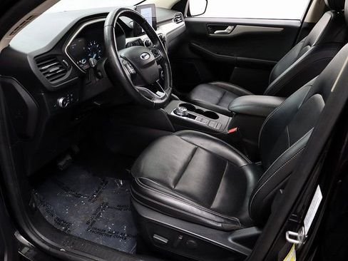 Used 2020 Ford Escape SEL image 10