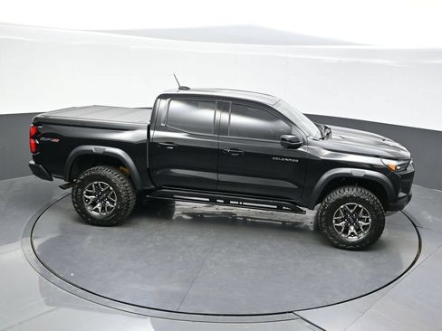 Used 2026 Chevrolet Colorado ZR2 w/ Technology Package AWD/4WD image 31