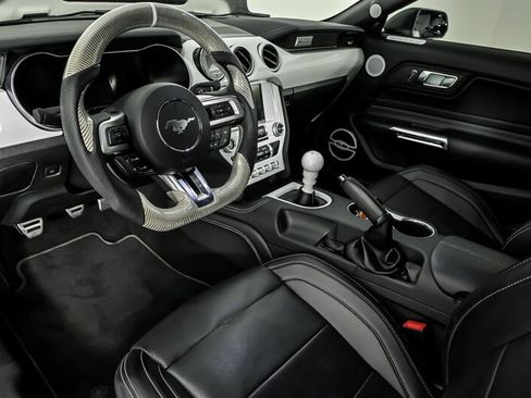 Used 2019 Ford Mustang GT Premium w/ Equipment Group 401A RWD image 17