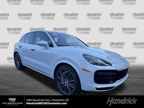 Used 2022 Porsche Cayenne Turbo AWD/4WD image 1