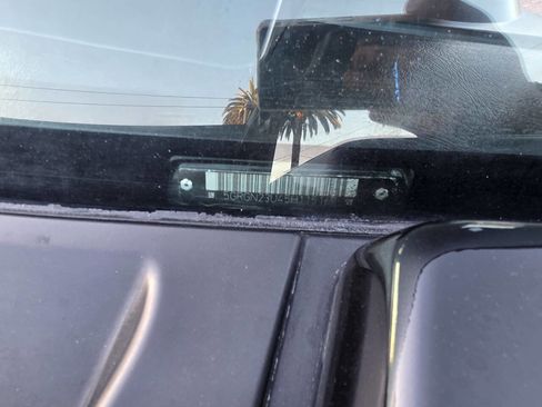 Used 2005 HUMMER H2 image 19