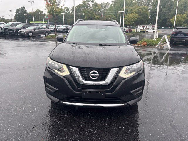 Used 2017 Nissan Rogue SV AWD/4WD image 5