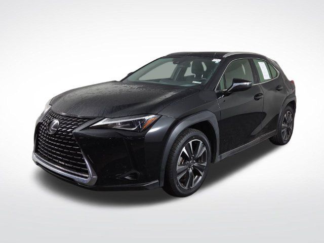 Used 2022 Lexus UX 200 w/ Accessory Package (Z2) FWD image 2