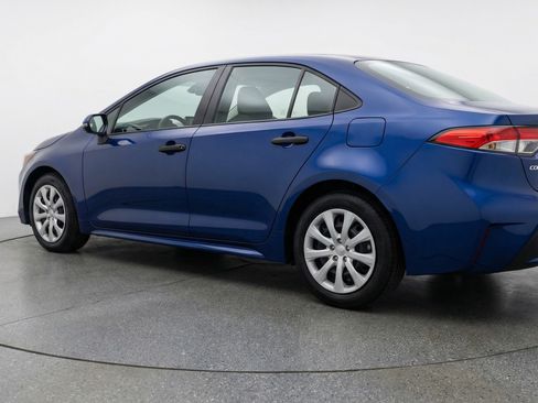 Used 2025 Toyota Corolla LE FWD image 6